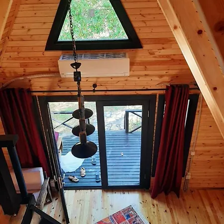 2 Bedroom Nature House With Garden In Sapanca